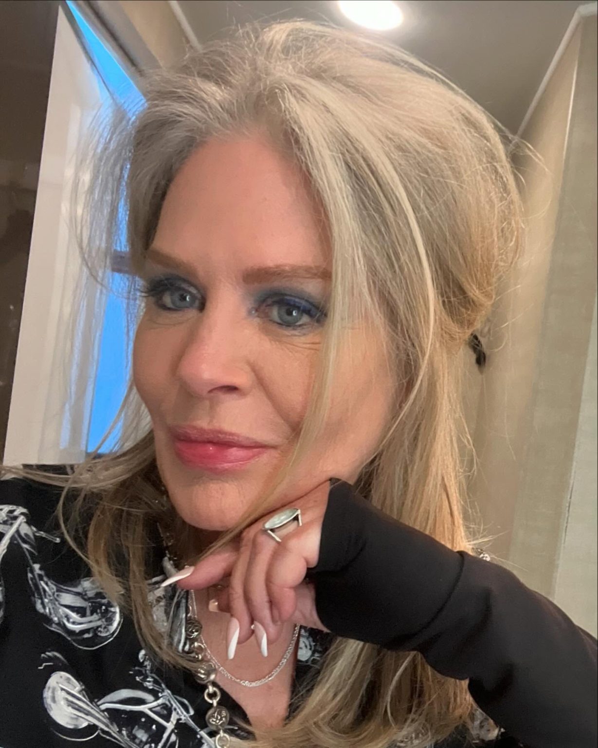 Beverly D'Angelo Measurements Shocking Actress Details